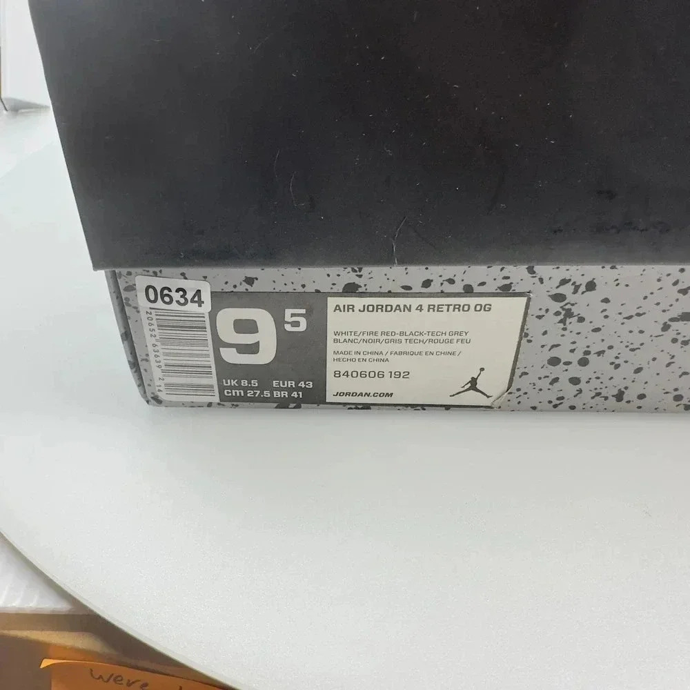 Nike Mens Air Jordan 4 Retro OG Basketball Shoes White/Black Size 9.5 840606-192 - Picture 8 of 9